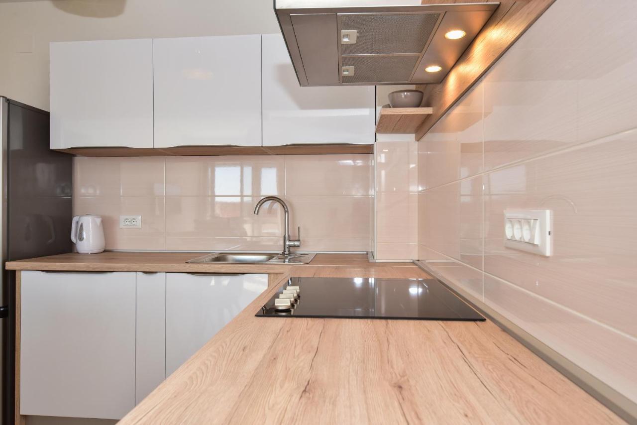 Apartman Luka Igrane Extérieur photo