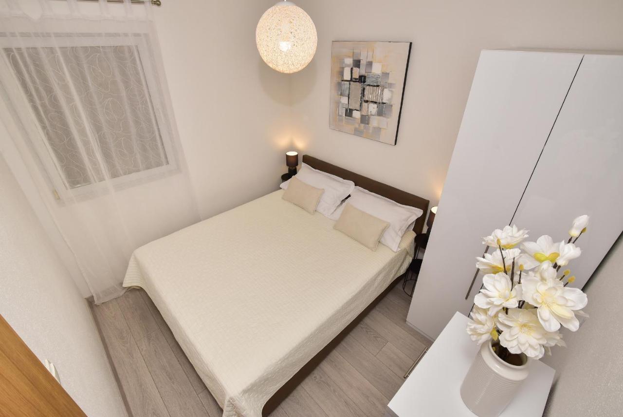 Apartman Luka Igrane Extérieur photo